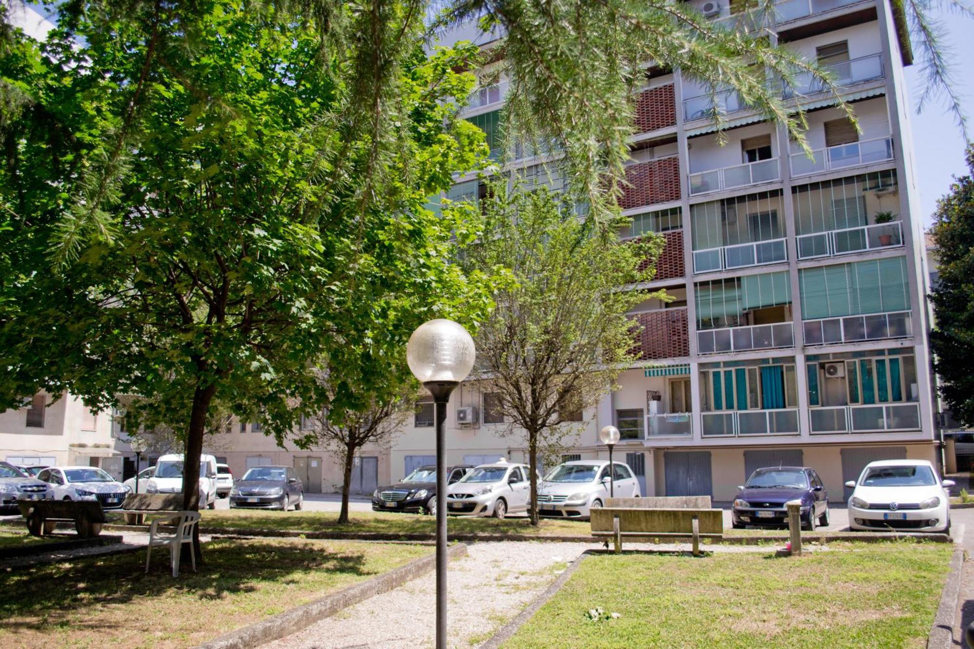 Casa Fiume Lägenhet Mantova Exteriör bild